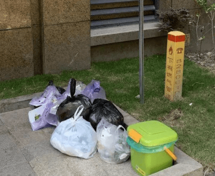 垃圾分類，小區(qū)垃圾分類
